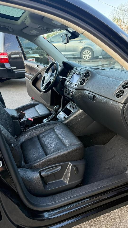 Volkswagen Tiguan SE 2016