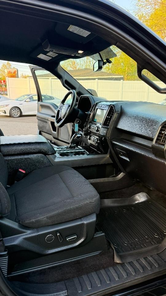 Ford F-150 Lariat SuperCrew 6.5-ft. Bed 4WD 2017