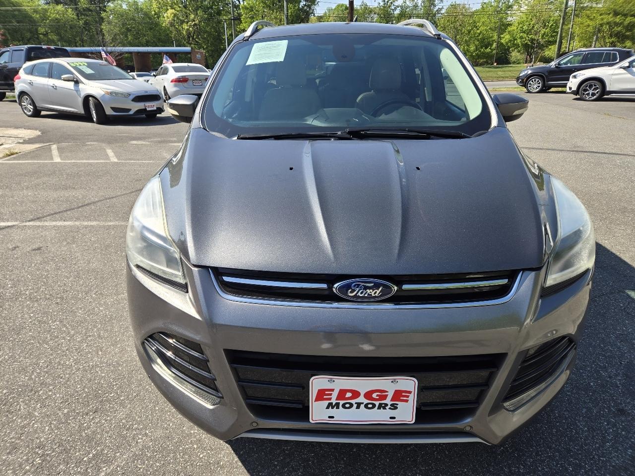 Ford Escape Titanium 4WD 2014