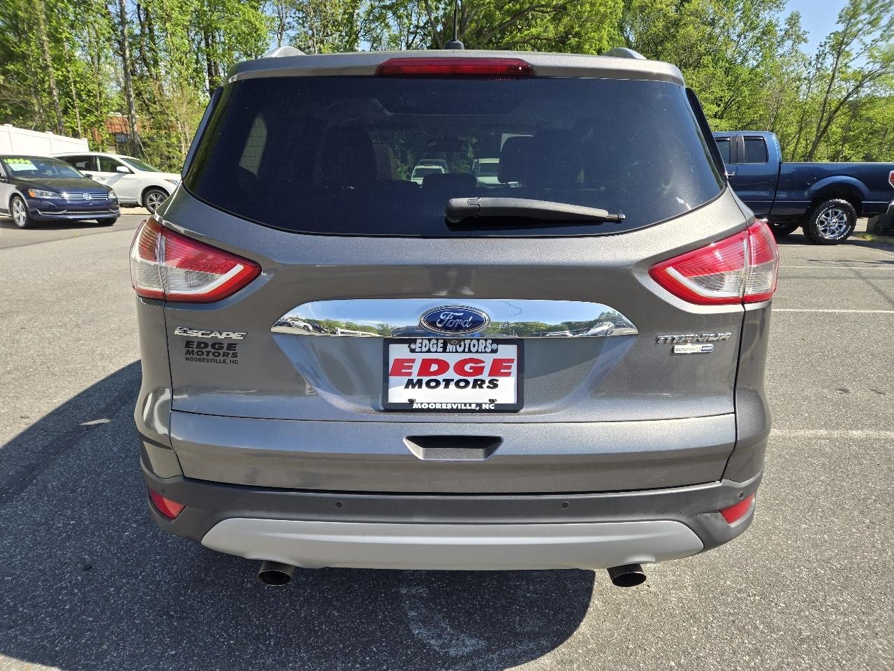 Ford Escape Titanium 4WD 2014
