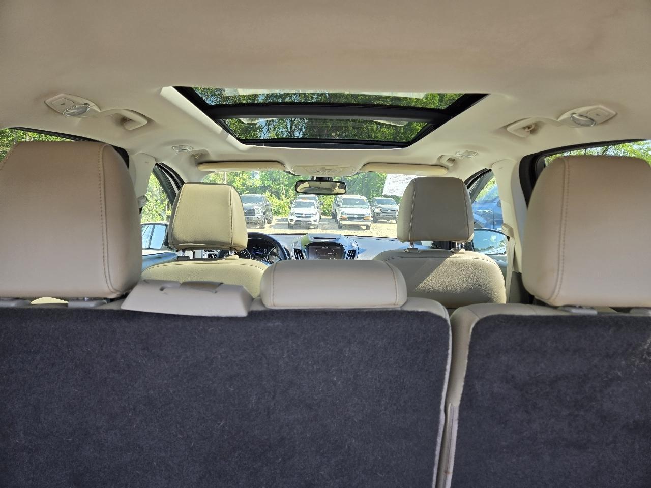 Ford Escape Titanium 4WD 2014