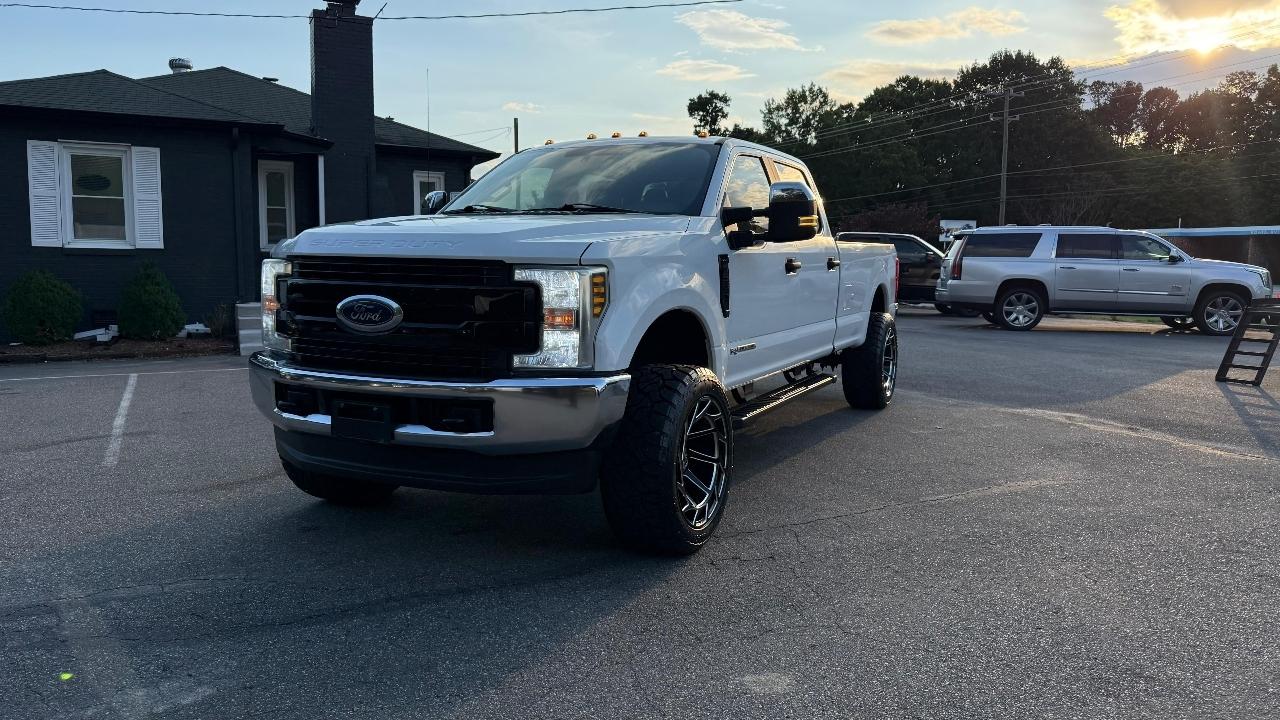 Ford F-250 SD XL Crew Cab 4WD 2019