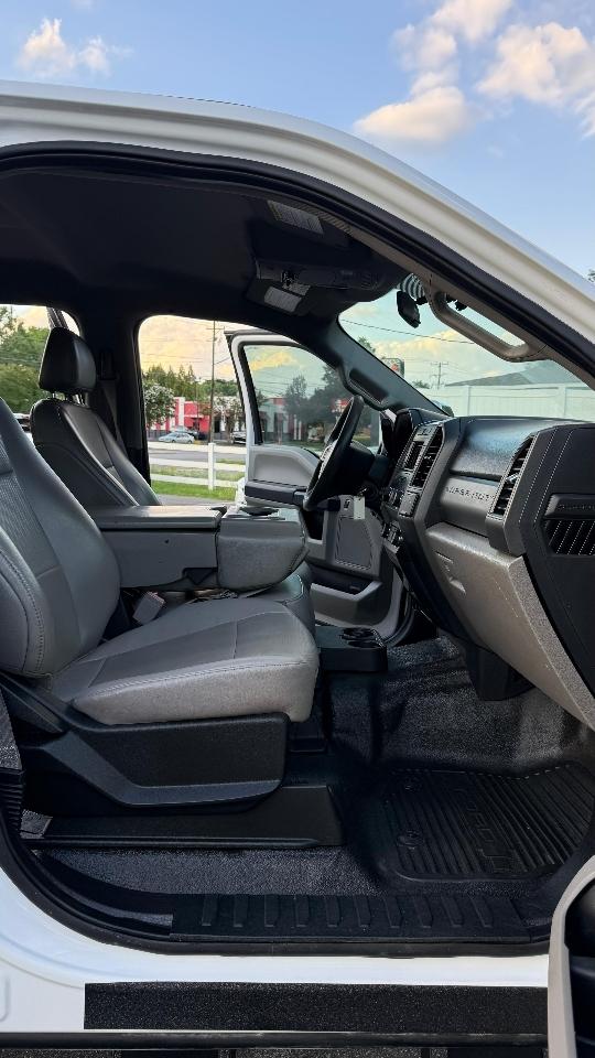 Ford F-250 SD XL Crew Cab 4WD 2019