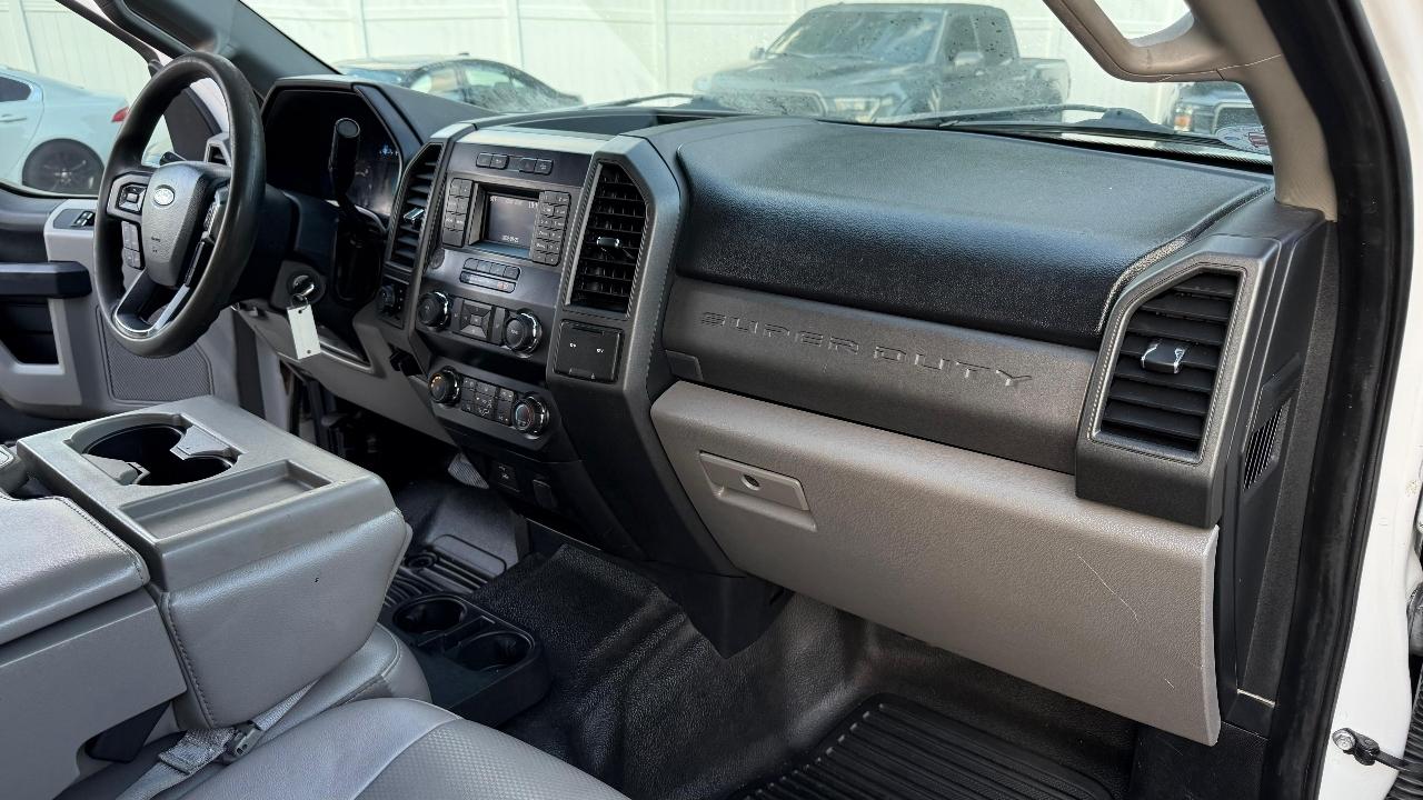 Ford F-250 SD XL Crew Cab 4WD 2019