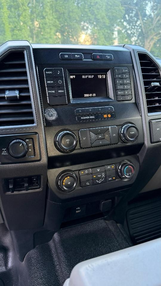 Ford F-250 SD XL Crew Cab 4WD 2019