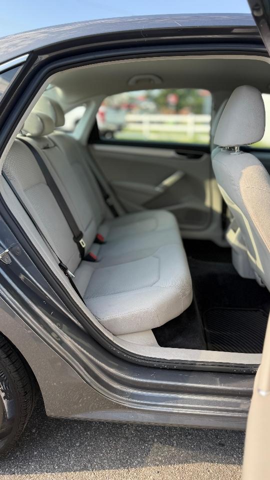 Volkswagen Passat S PZEV 6A 2016