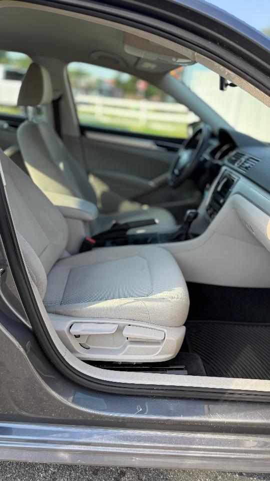 Volkswagen Passat S PZEV 6A 2016