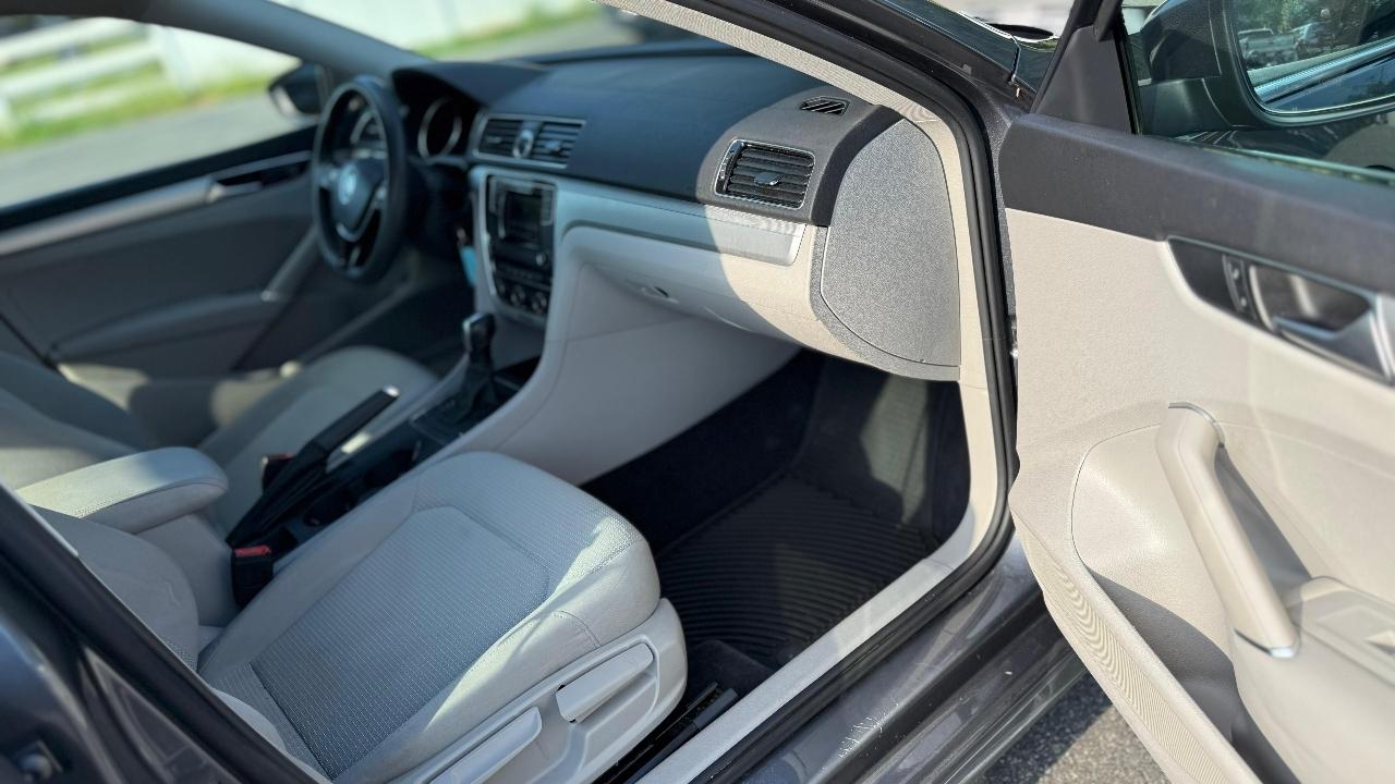 Volkswagen Passat S PZEV 6A 2016