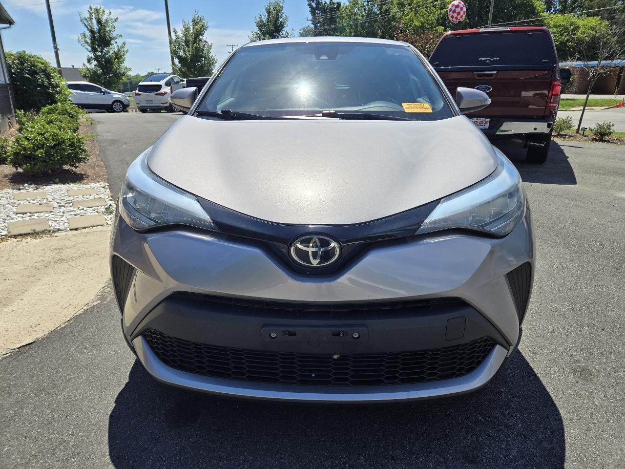 Toyota C-HR XLE 2020