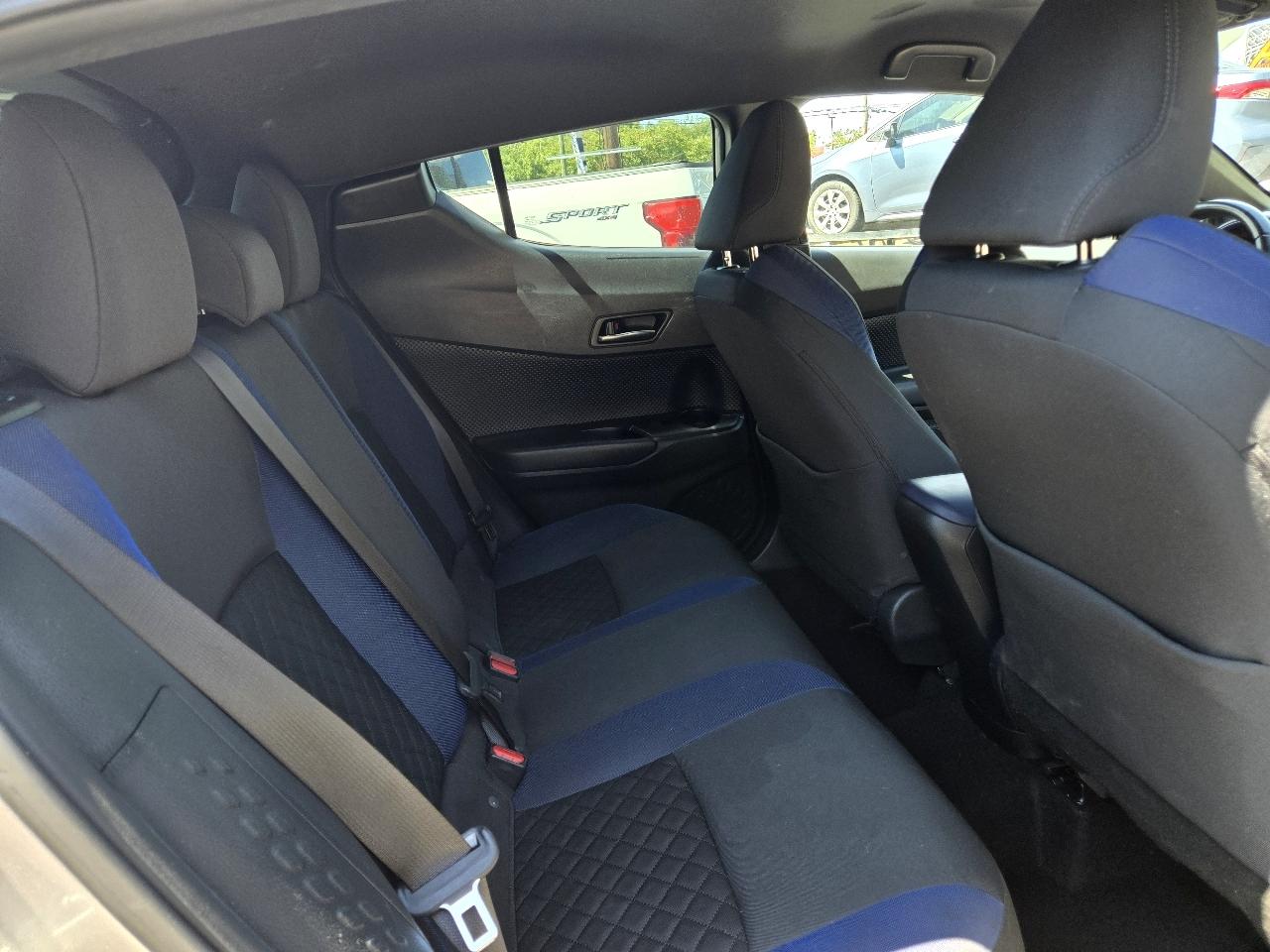 Toyota C-HR XLE 2020