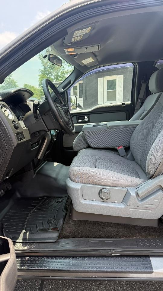 Ford F-150 4WD SuperCrew 145" XLT 2014