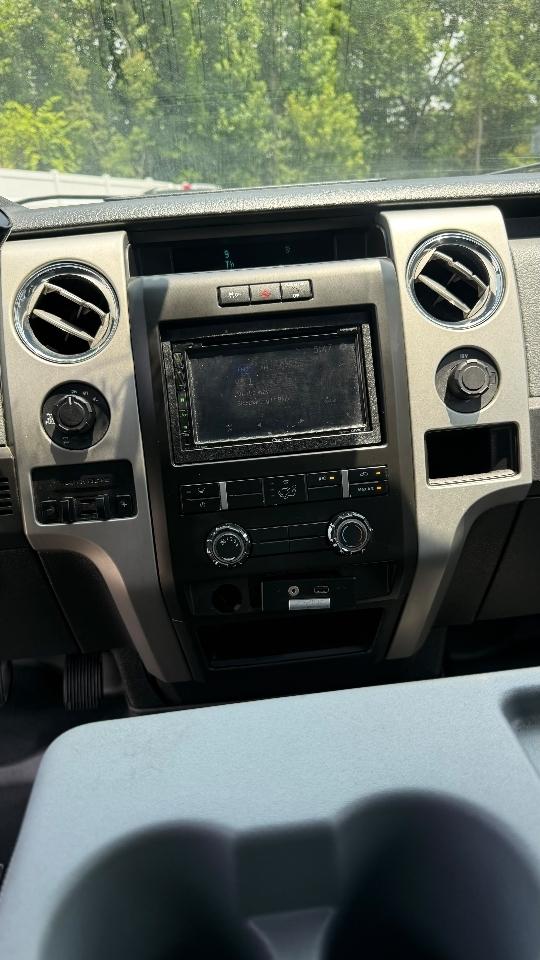 Ford F-150 4WD SuperCrew 145" XLT 2014
