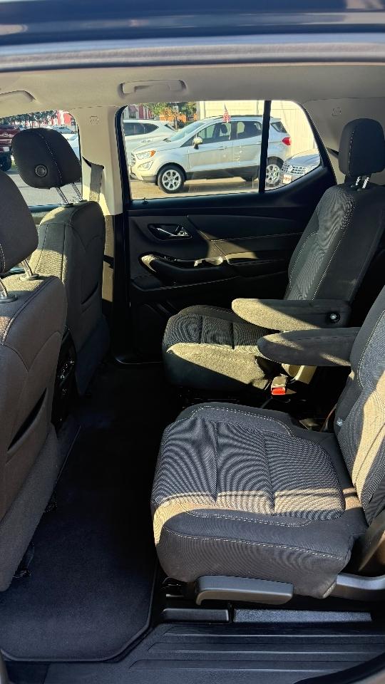 Chevrolet Traverse LT Cloth FWD 2021