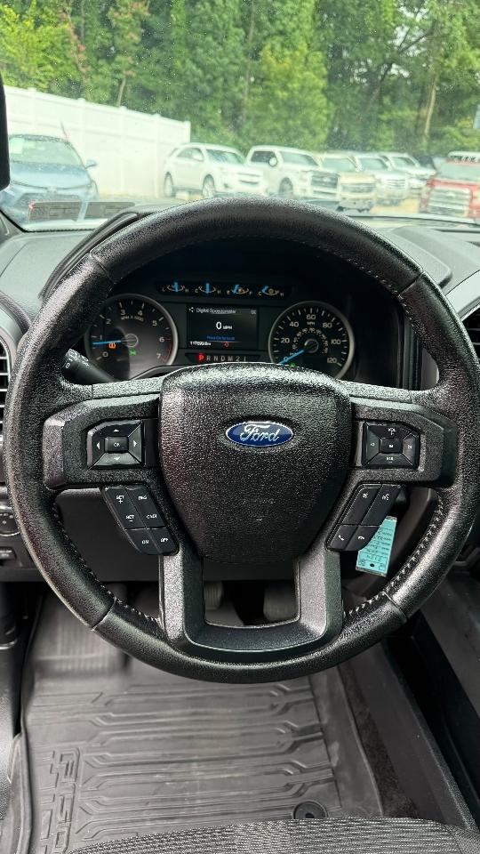 Ford F-150 XLT SuperCrew 5.5-ft. Bed 4WD 2016