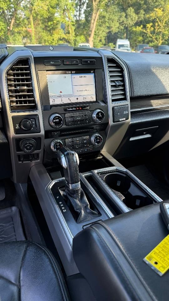 Ford F-150 Platinum 4WD SuperCrew 5.5' Box 2018