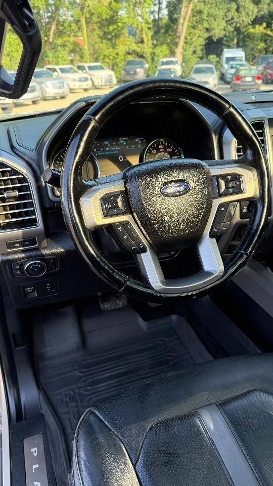 Ford F-150 Platinum 4WD SuperCrew 5.5' Box 2018