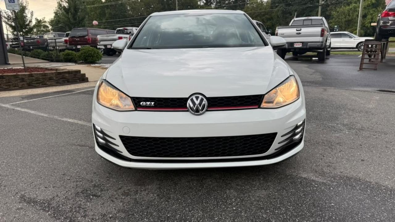 Volkswagen Golf GTI S 6A 4-Door 2017