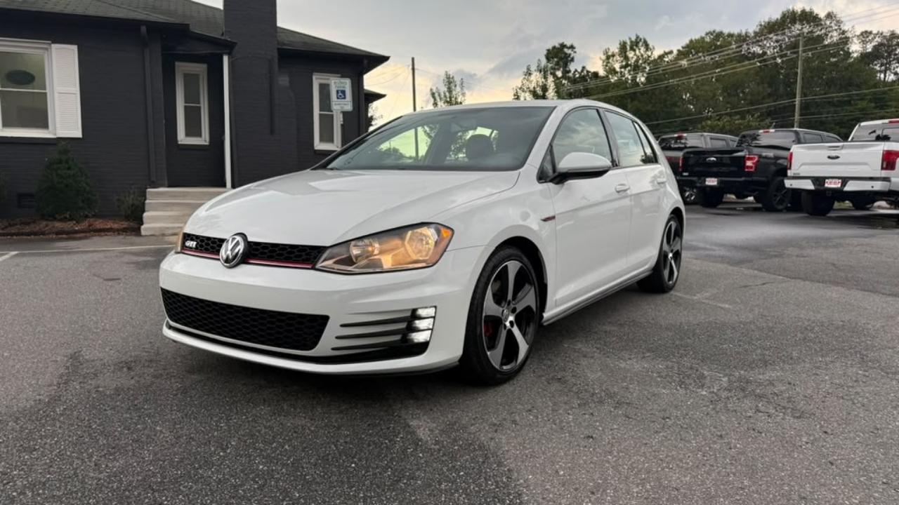 Volkswagen Golf GTI S 6A 4-Door 2017