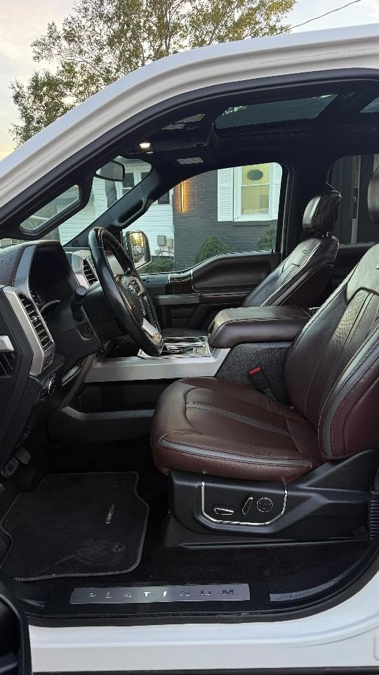Ford F-150 Platinum SuperCrew 5.5-ft. Bed 4WD 2017