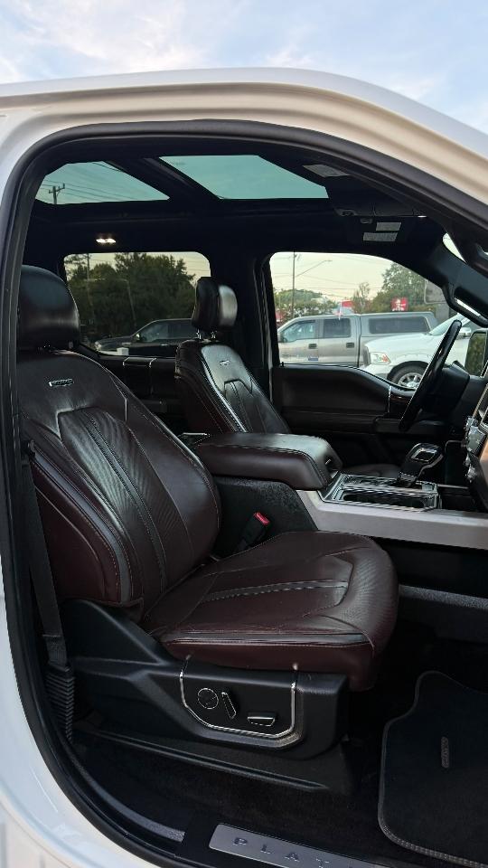Ford F-150 Platinum SuperCrew 5.5-ft. Bed 4WD 2017
