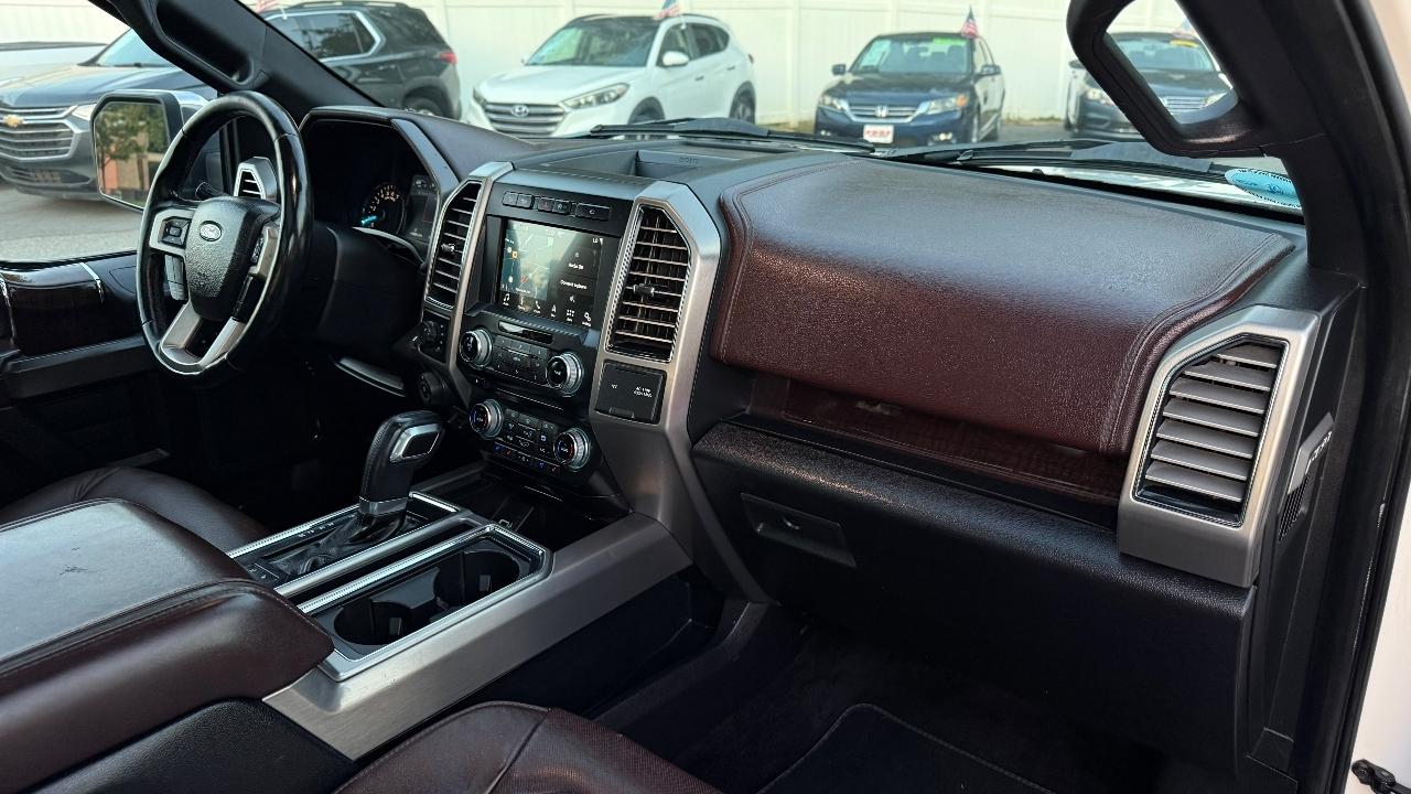 Ford F-150 Platinum SuperCrew 5.5-ft. Bed 4WD 2017