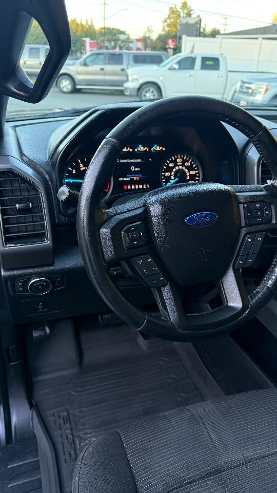 Ford F-150 Lariat SuperCrew 6.5-ft. Bed 4WD 2017