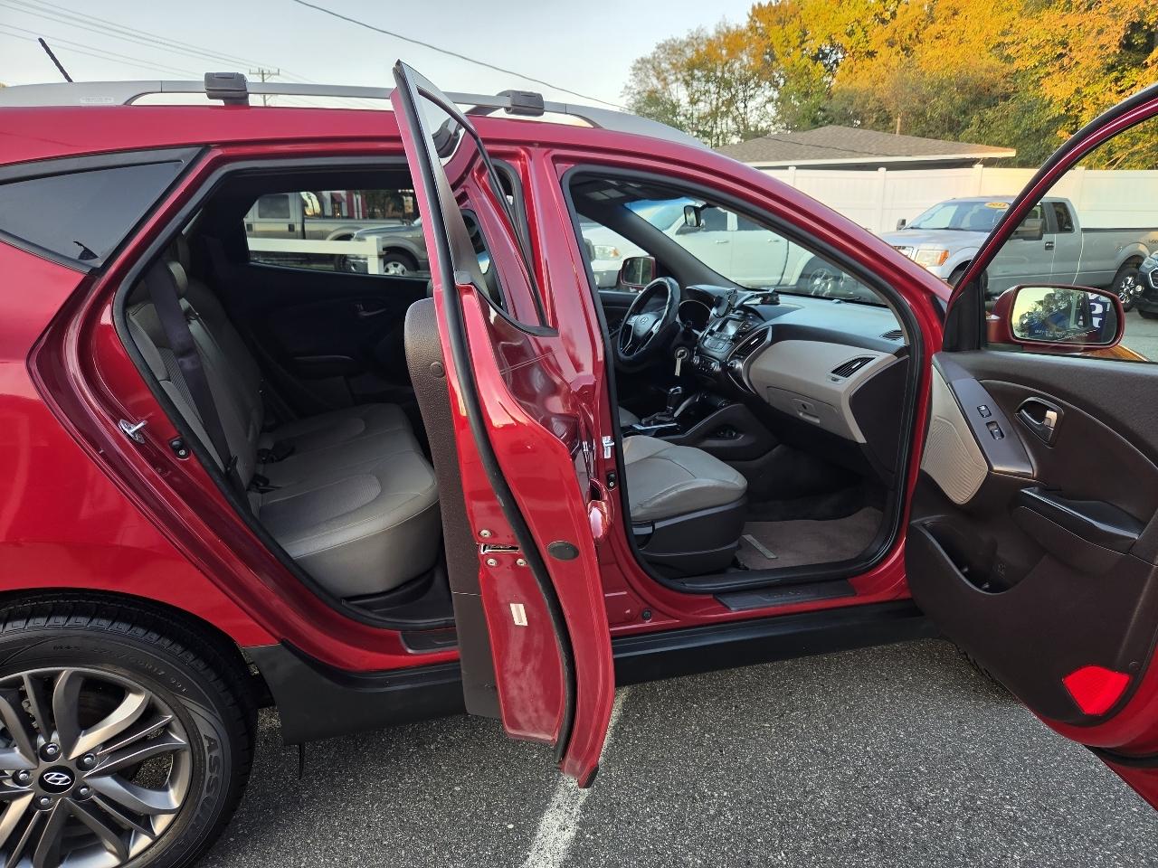 Hyundai Tucson SE FWD 2015