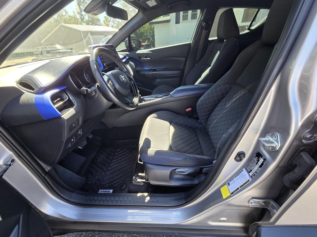 Toyota C-HR XLE 2020