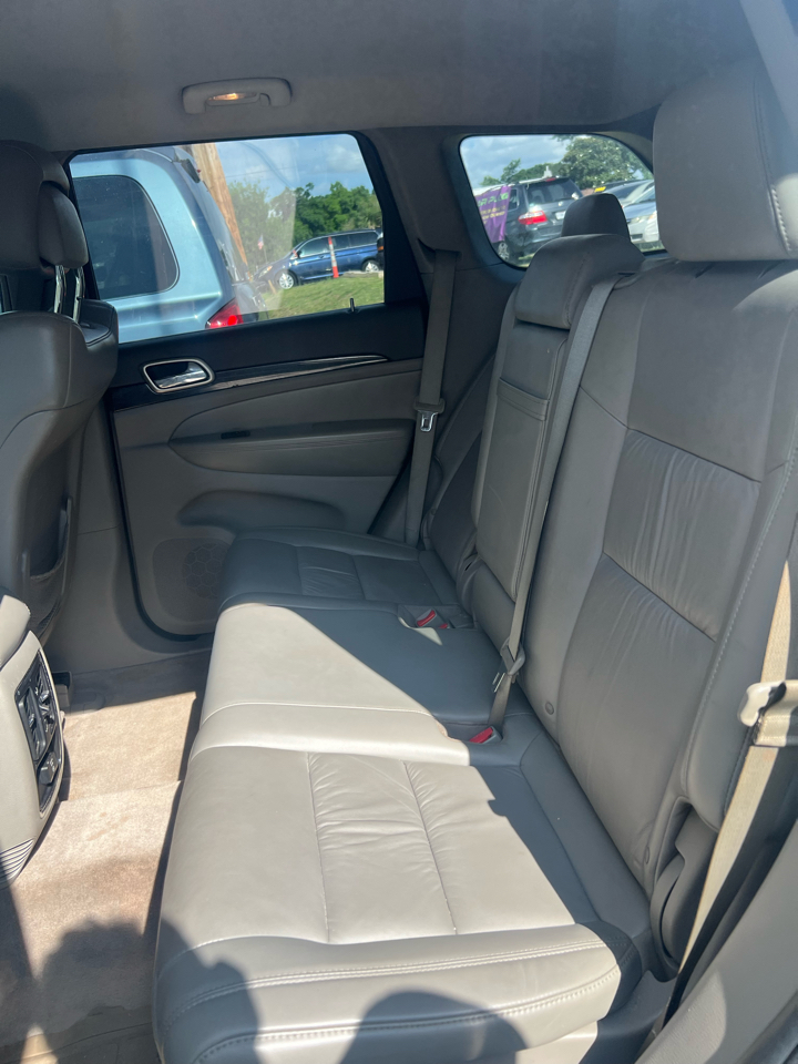 Jeep Grand Cherokee Laredo 4WD 2011