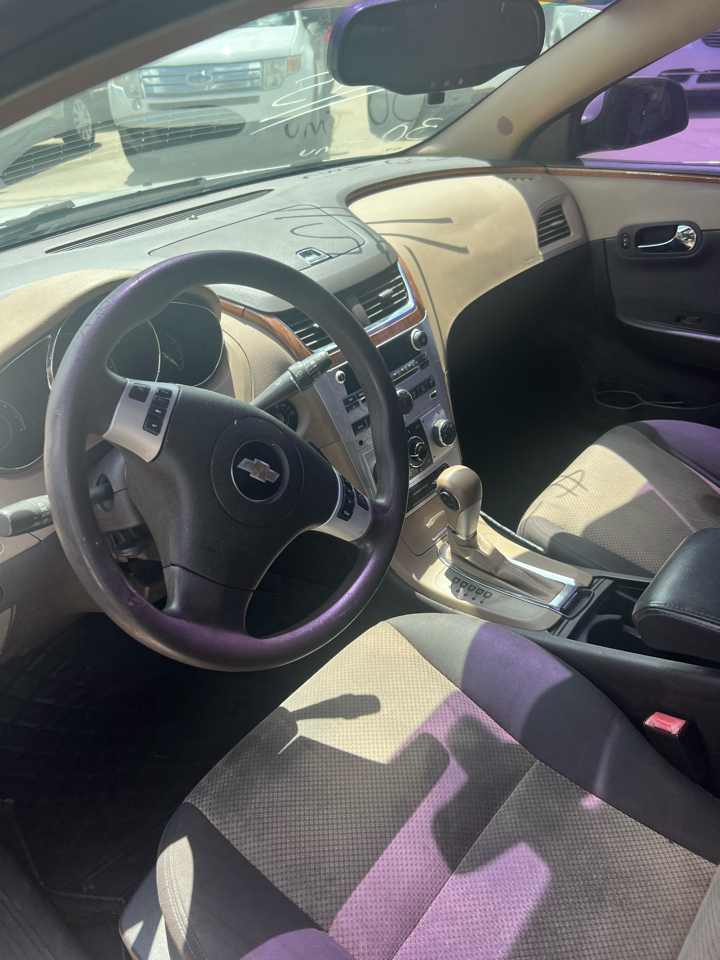 Chevrolet Malibu 1LT 2012