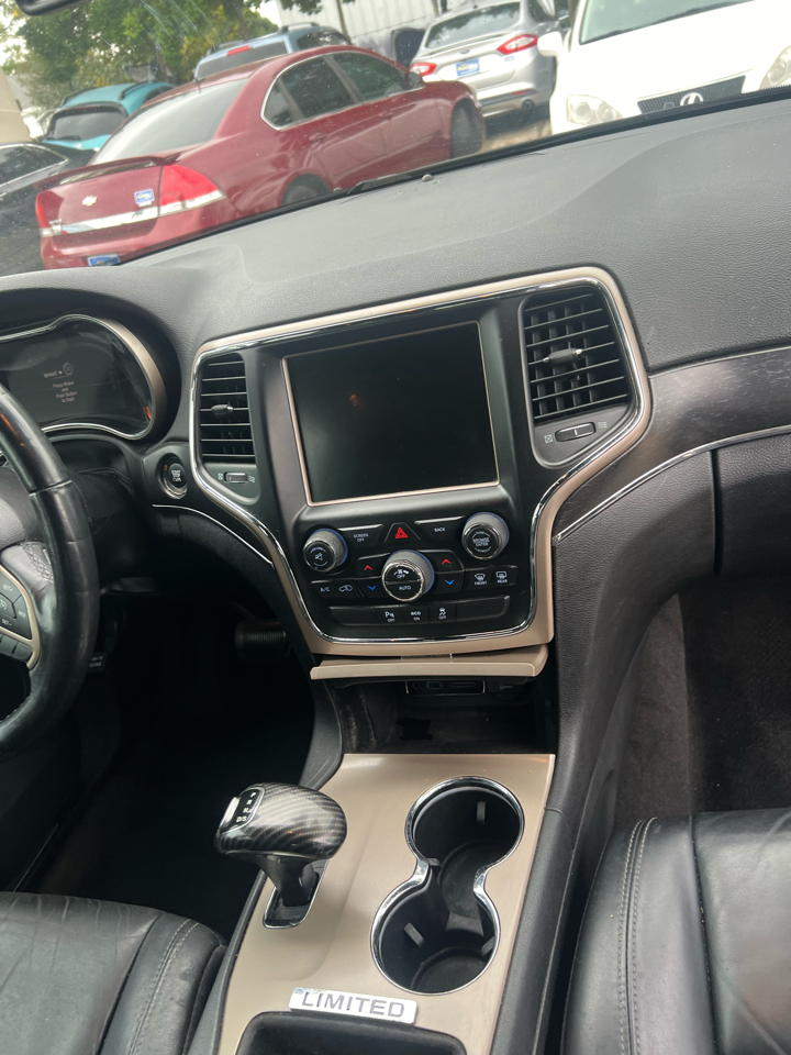 Jeep Grand Cherokee Limited 2WD 2015