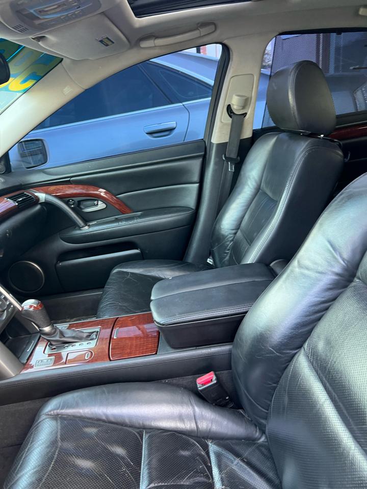 Acura RL Technology Package 2010