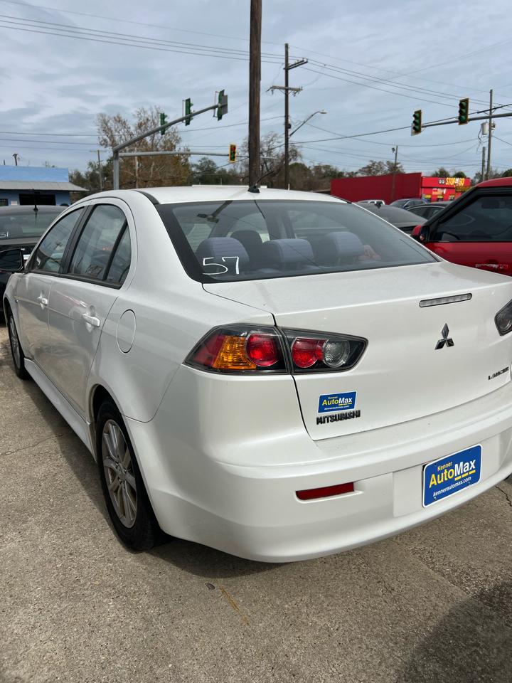 Mitsubishi Lancer ES 5M 2016