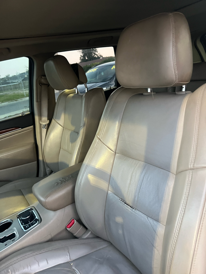 Jeep Grand Cherokee Limited 4WD 2011