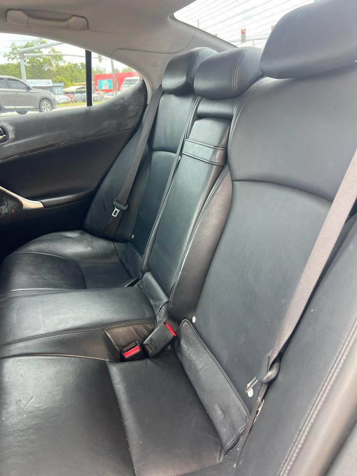 Lexus IS IS 250 6-Speed Manual 2008