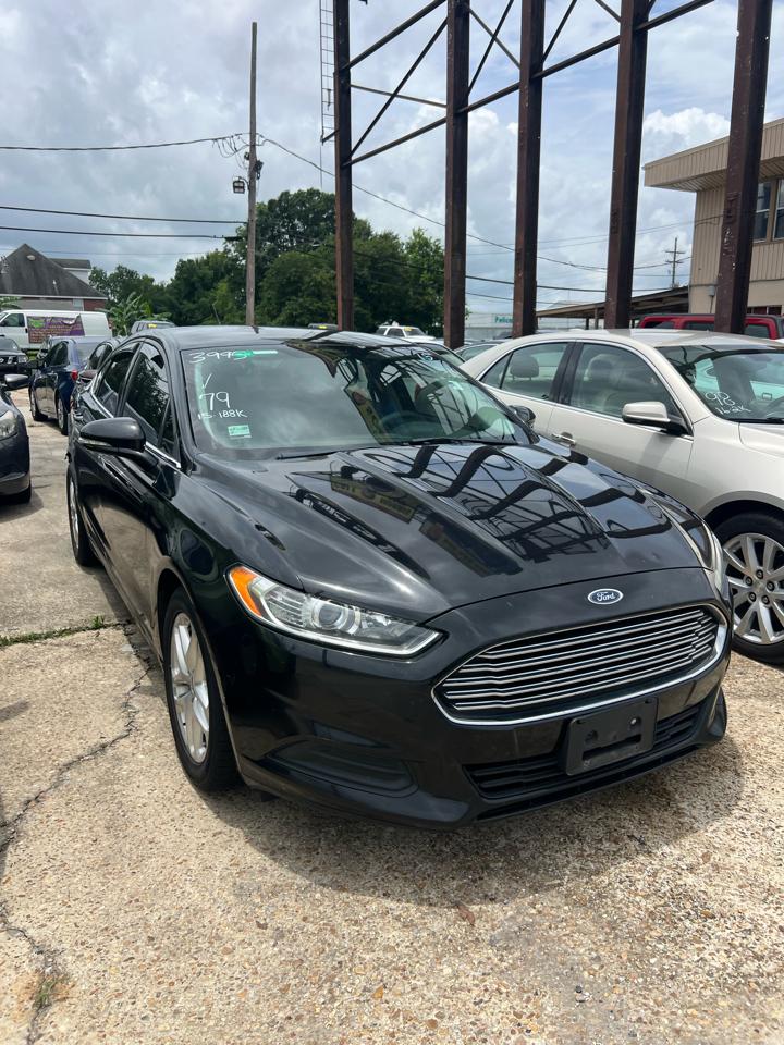 Ford Fusion SE 2015