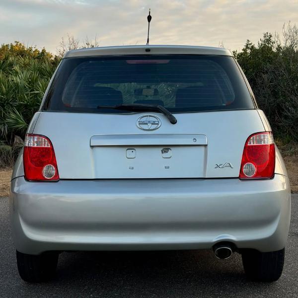 Scion xA Hatchback 2006