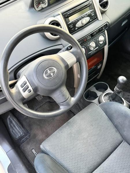 Scion xA Hatchback 2006