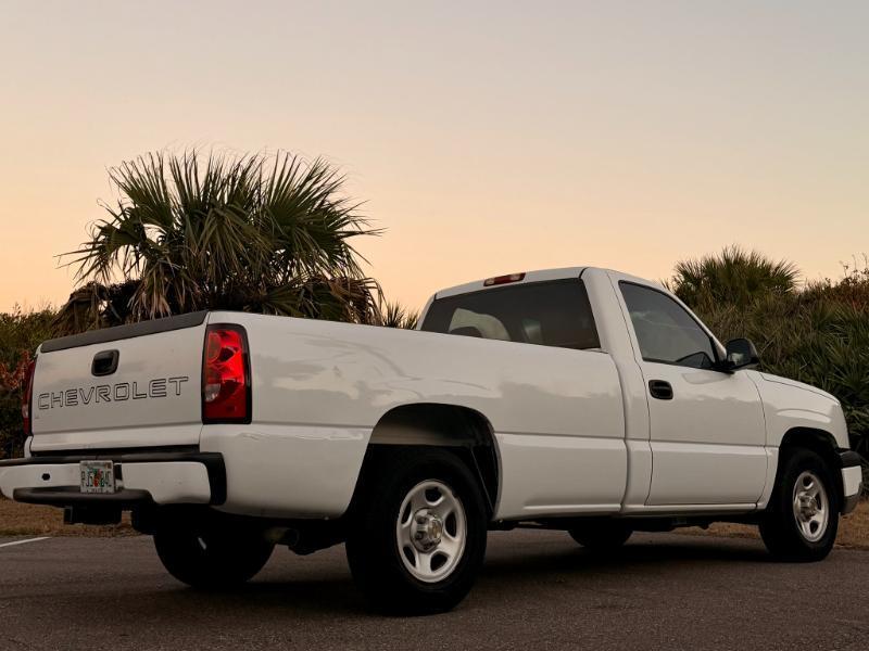 Chevrolet Silverado 1500 LS Long Bed 2WD 2003