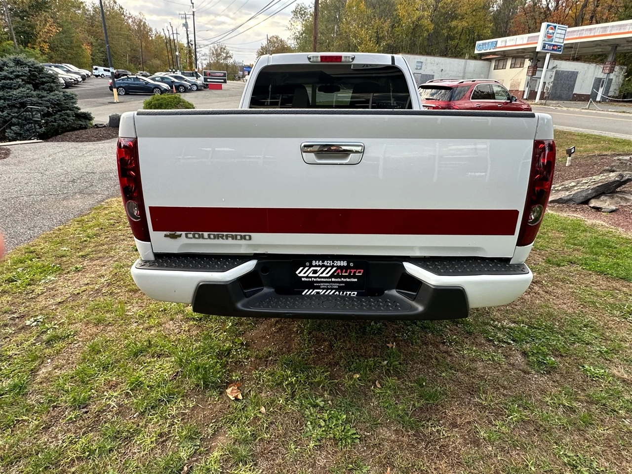 2010 Chevrolet Colorado Work Truck photo 4
