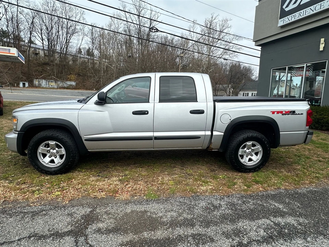 2008 Dodge Dakota TRX photo 2