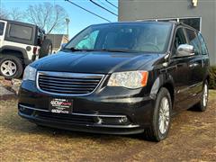 2015 Chrysler Town & Country 