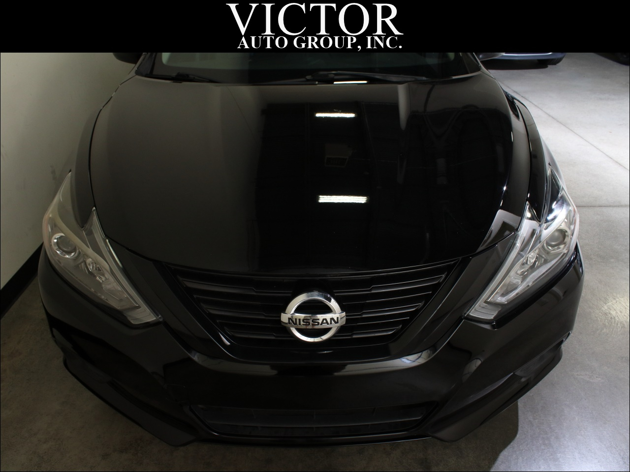 2018 Nissan Altima 2.5 SR photo 2