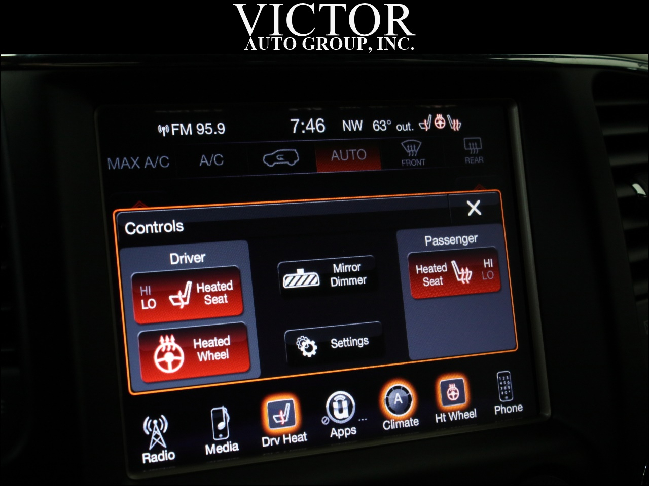 Jeep Grand Cherokee Laredo 4WD 2015