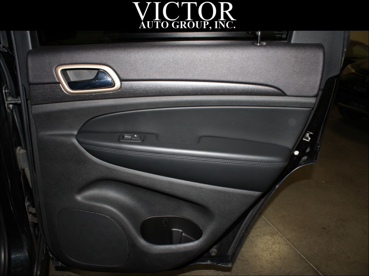 Jeep Grand Cherokee Laredo 4WD 2015