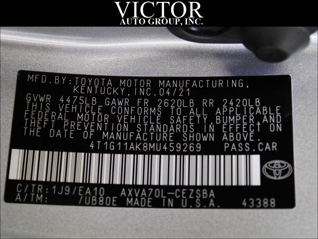 Toyota Camry SE 2021