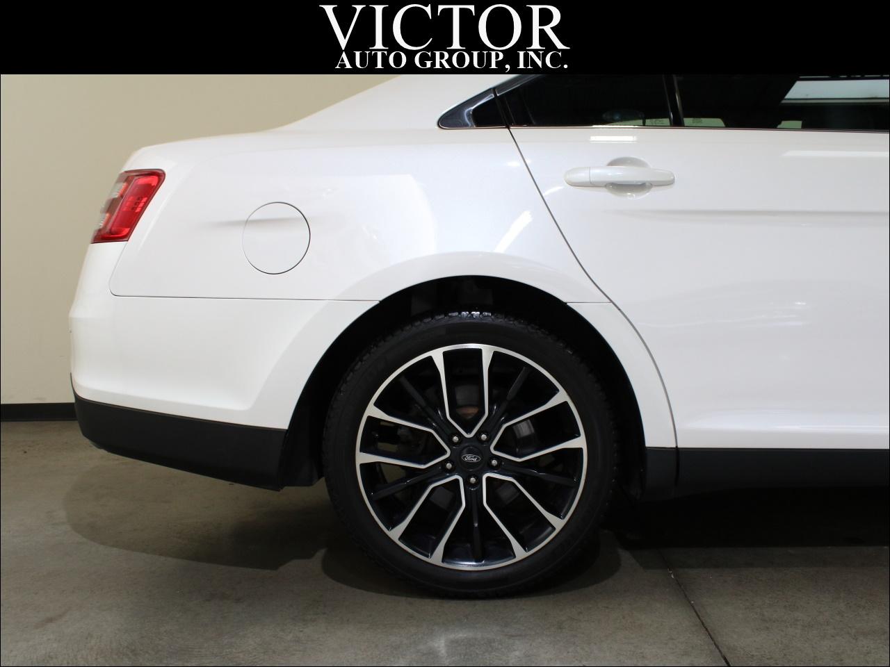 Ford Taurus SEL AWD 2019