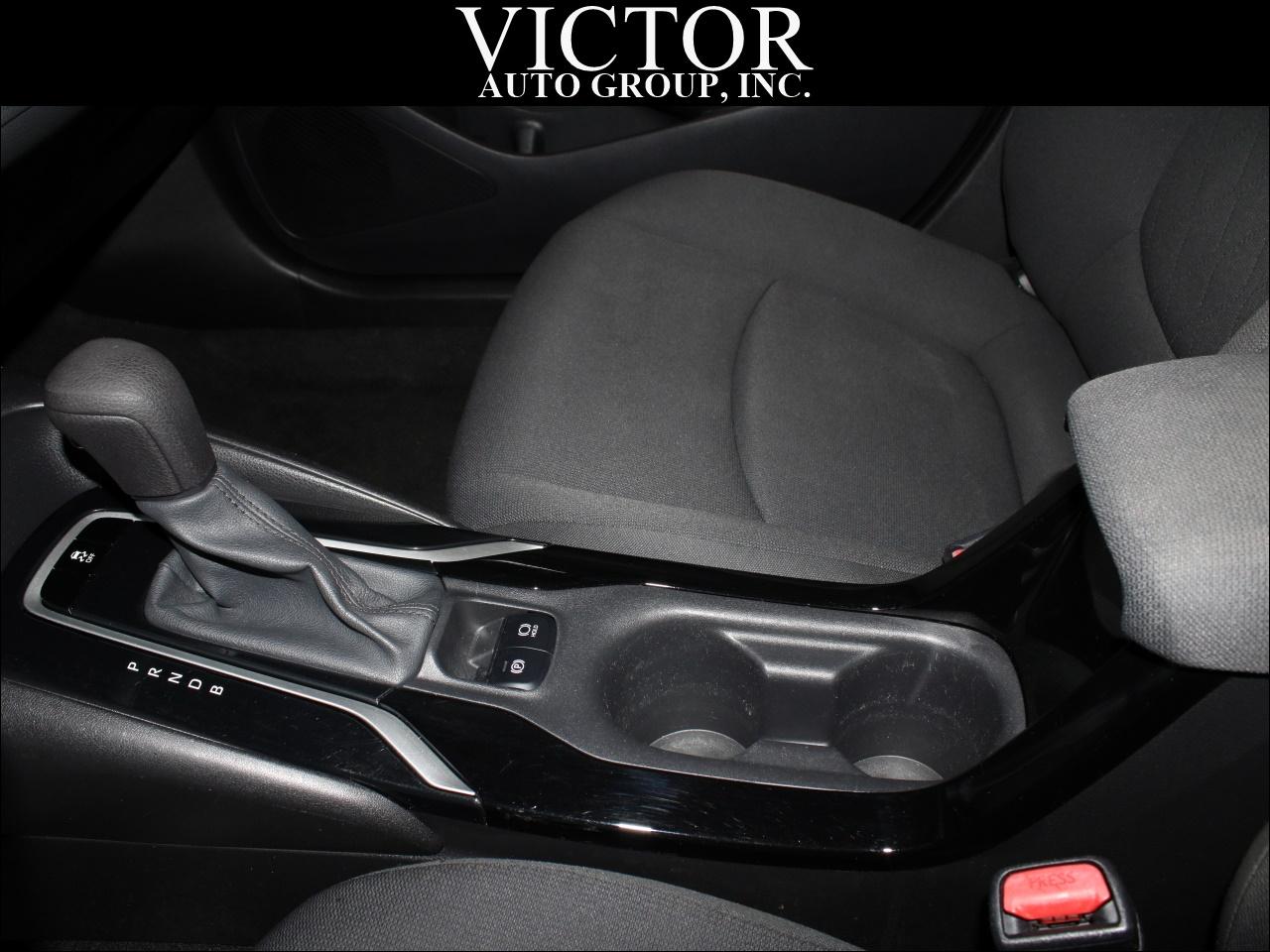 Toyota Corolla LE 2021