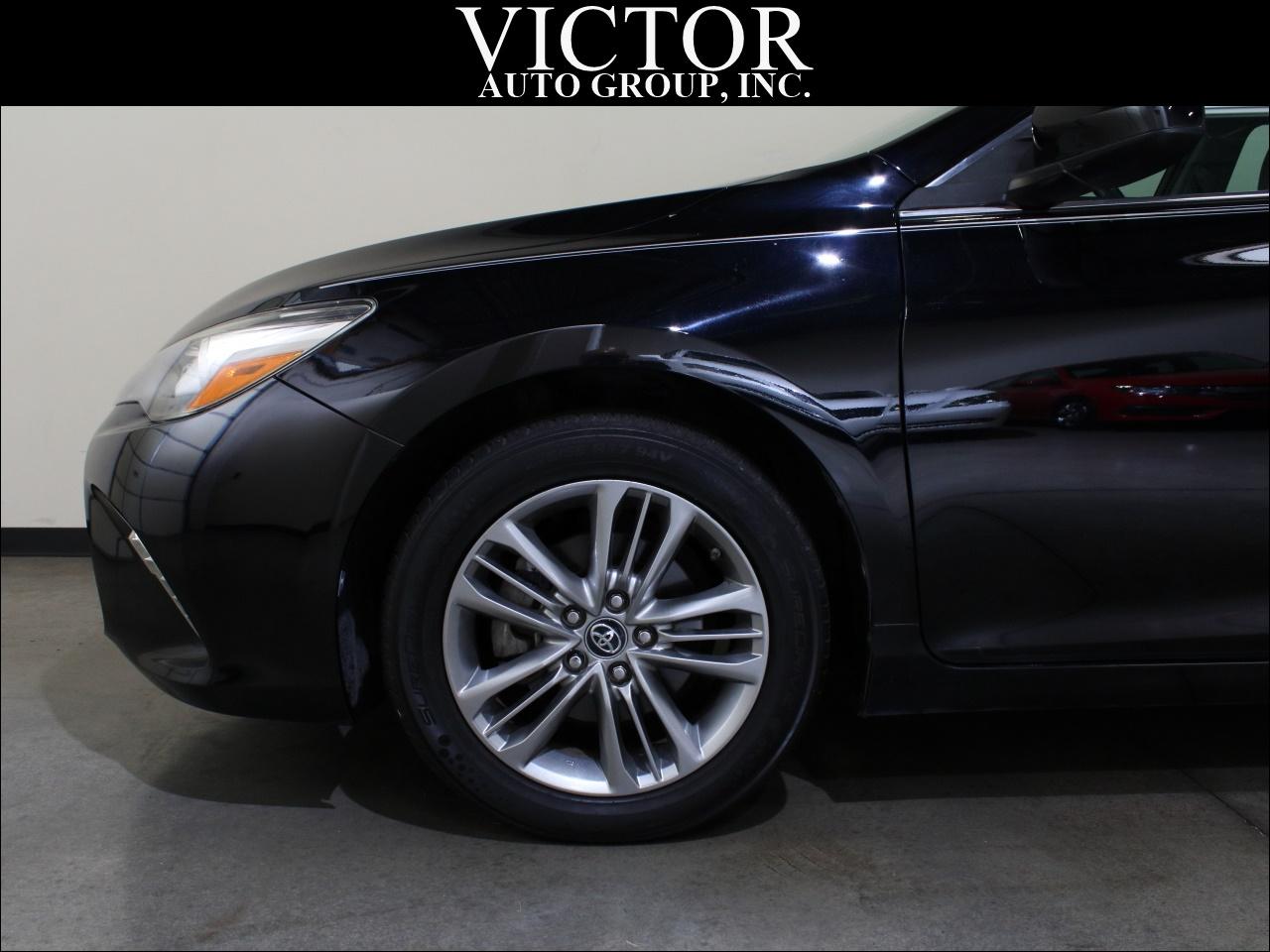 Toyota Camry SE 2017