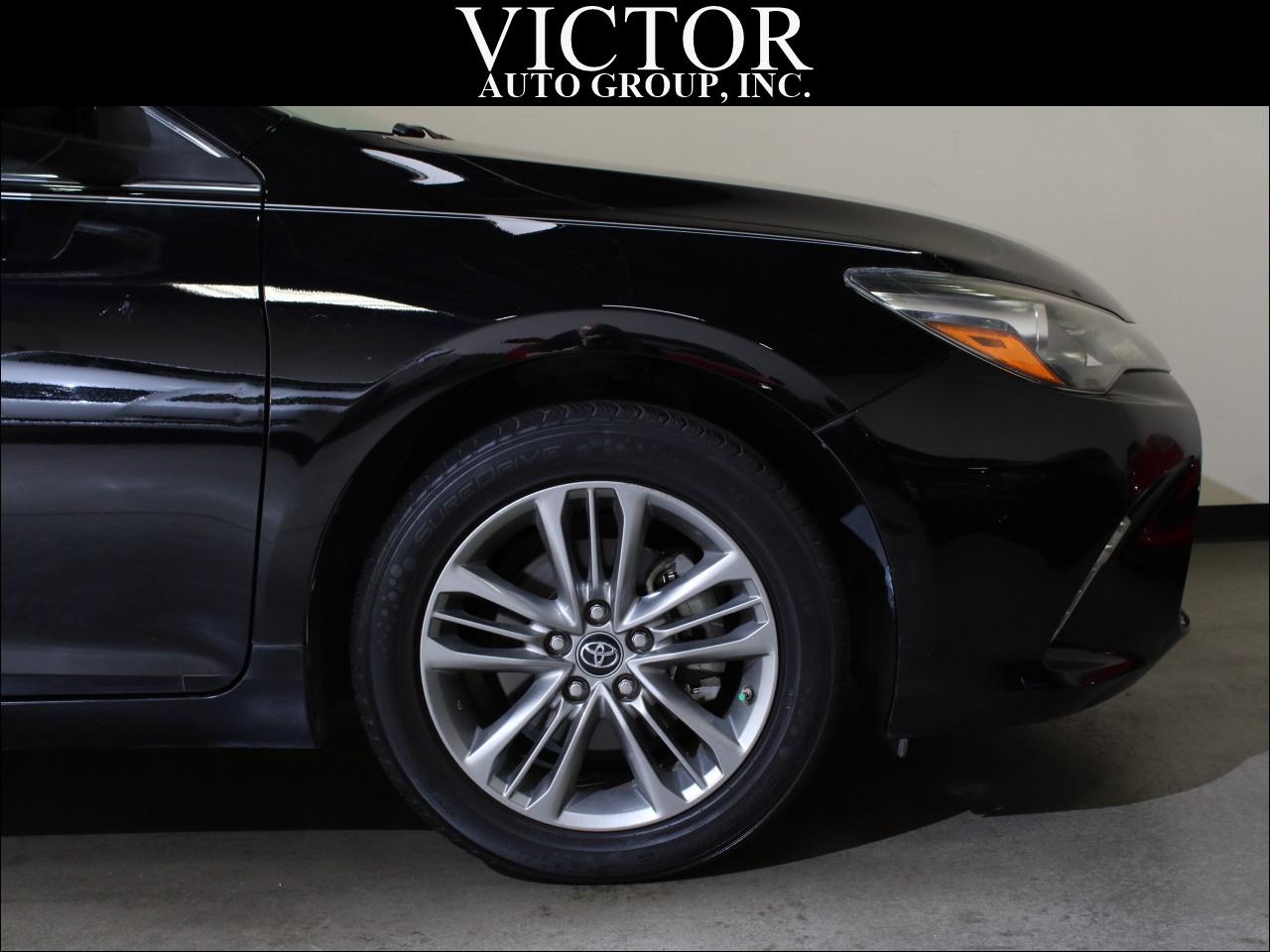 Toyota Camry SE 2017